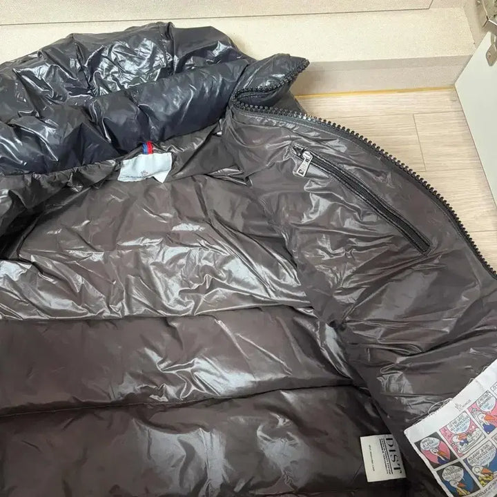 [SOLD OUT] 4 몽클레어 마야 후드 쇼트 패딩 급처.