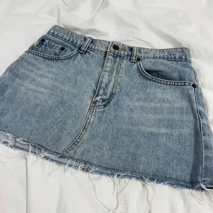 [BUNJANG] Glowny Denim Mini Skirt / 글로니 데님스커트