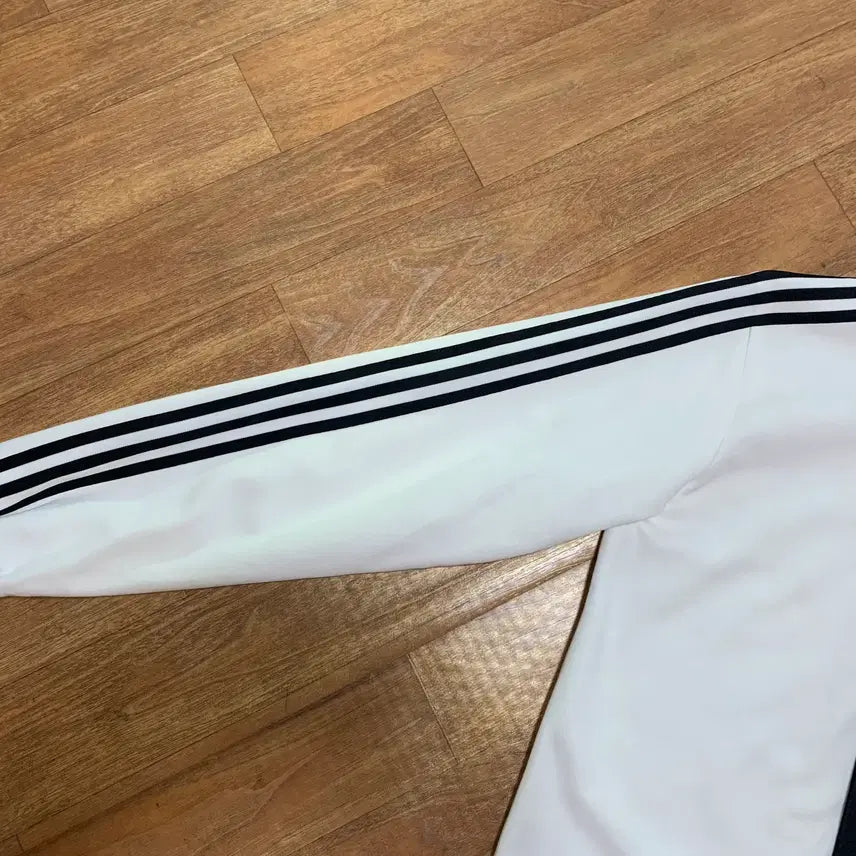 [BUNJANG] Adidas 74 World Cup Training Jacket - 04 Retro Model / ADIDAS 아디다스 74 월드컵 트레이닝 재킷-04 레트로 모델