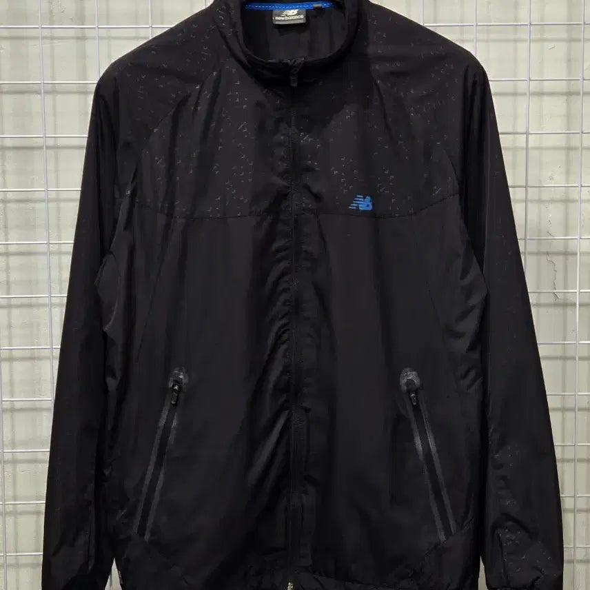 [SOLD OUT] 뉴발란스 바람막이 자켓 105