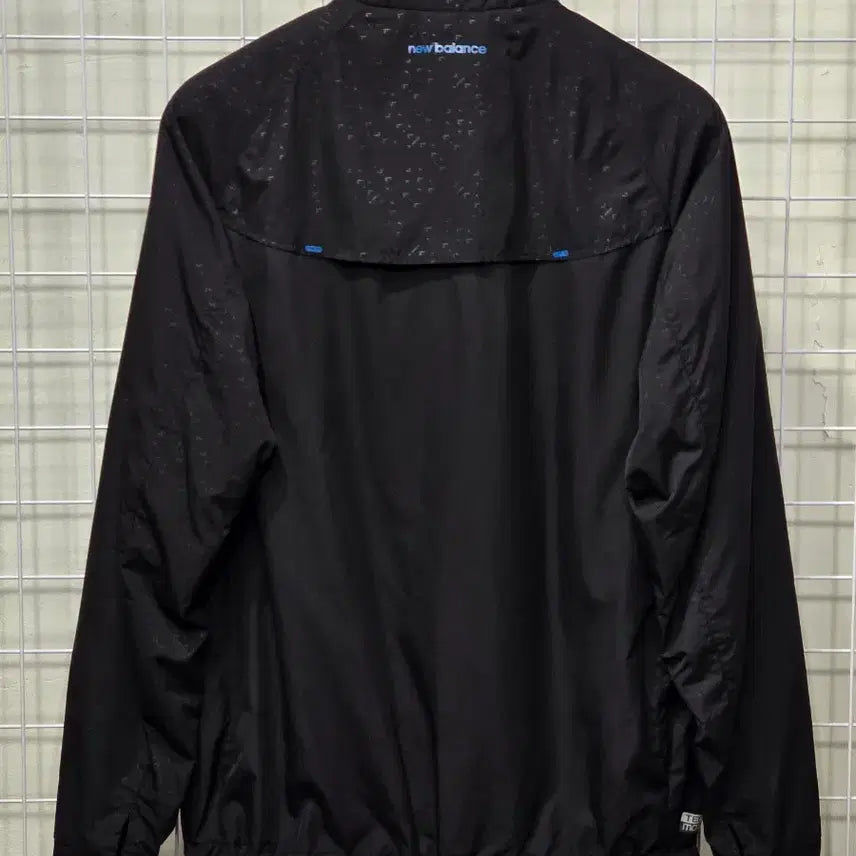 [SOLD OUT] 뉴발란스 바람막이 자켓 105