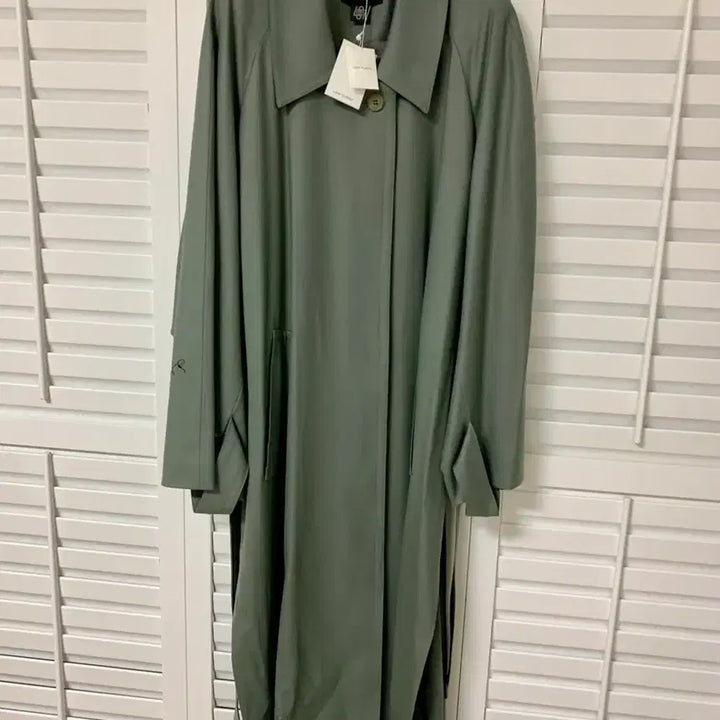 [BUNJANG] Low Classic Trench Coat Khaki / 로우클래식 로우 카라 트렌치 코트 카키색 새상품