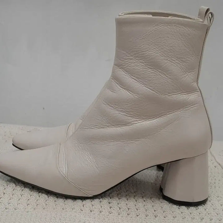 [BUNJANG] Suecomma Bonnie Leather Ankle Boots / 슈콤마보니  가죽앵클부츠 235
