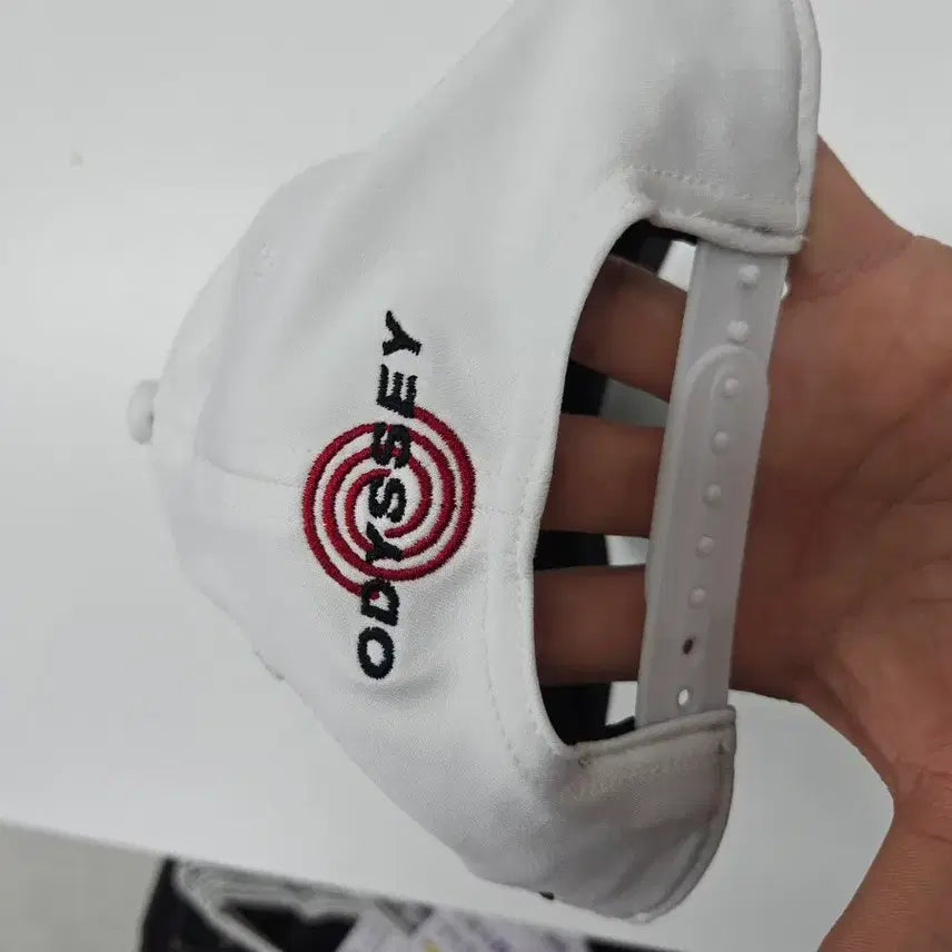 [BUNJANG] Callaway White Golf Ball Cap / 캘러웨이 화이트 볼캡 골프 모자