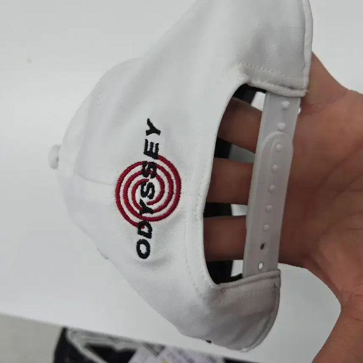 [BUNJANG] Callaway White Golf Ball Cap / 캘러웨이 화이트 볼캡 골프 모자