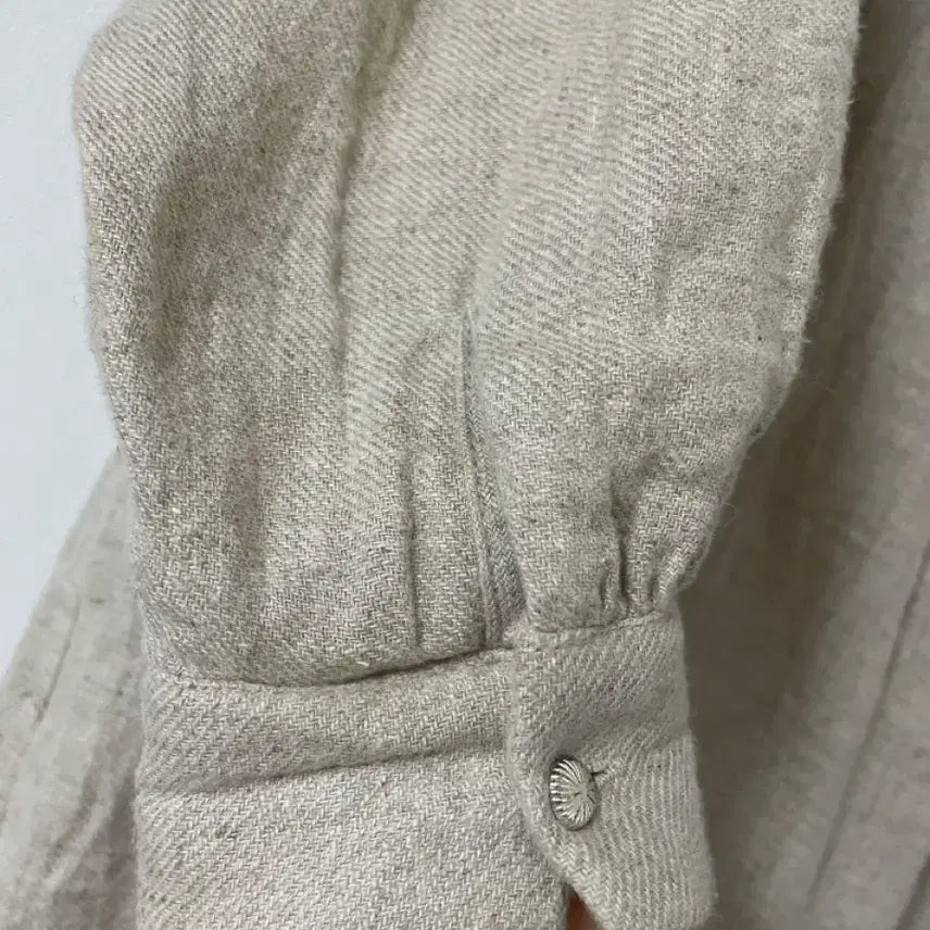 [SOLD OUT] 일본고가백화점브랜드 beardsley 린넨 블라우스