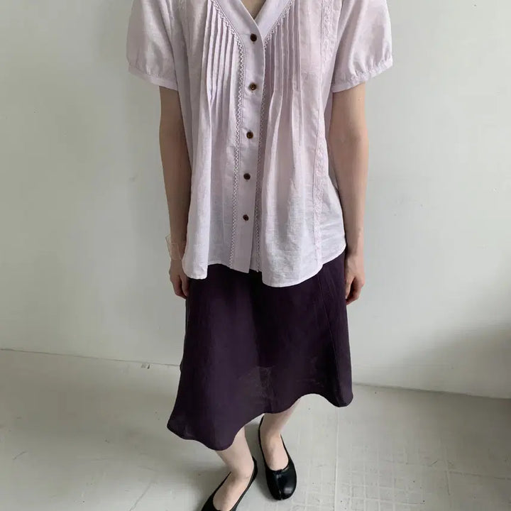 [BUNJANG] DOKNOWZERO V-Neck Pleated Embroidery Patchwork Short Sleeve Shirt / DOKNOWZERO V넥 플리츠 자수 패치워크 반팔 셔츠