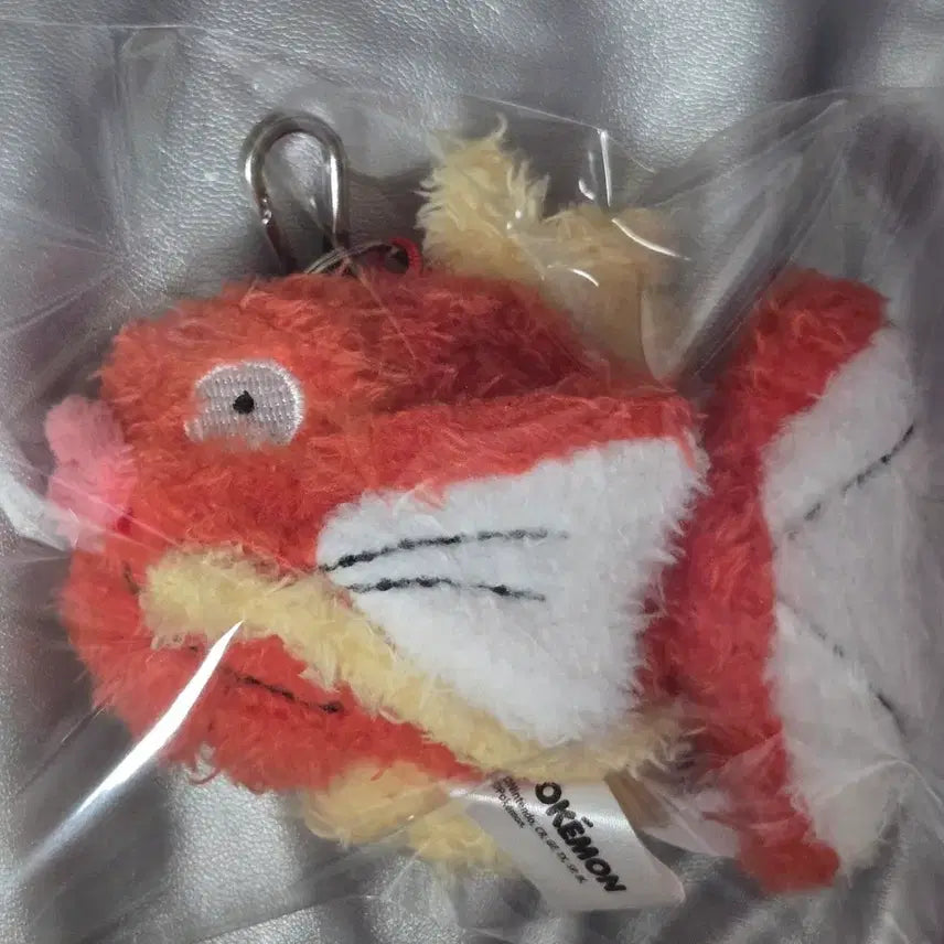 [SOLD OUT] [새상품] 포켓몬스터 납작 잉어킹 키링 인형