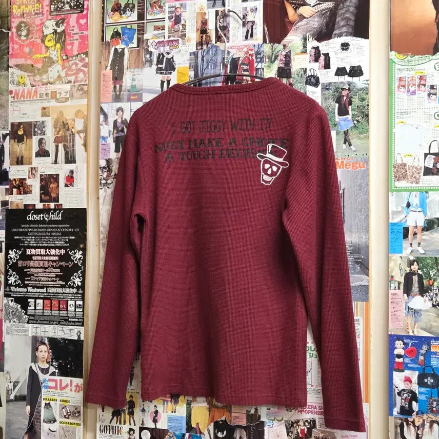 [SOLD OUT] JPN 펑크 와플 자수 롱슬리브