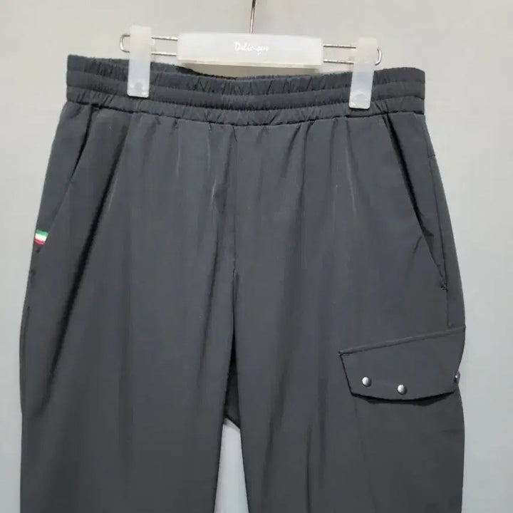 [SOLD OUT] 제옥스 바스락 카고 조거팬츠
