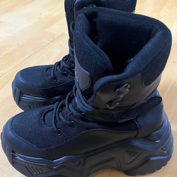 [BUNJANG] YEEL LEEY Platform Walker Boots / 와이이이엘 YEEL LEEY 플랫폼 워커 부츠