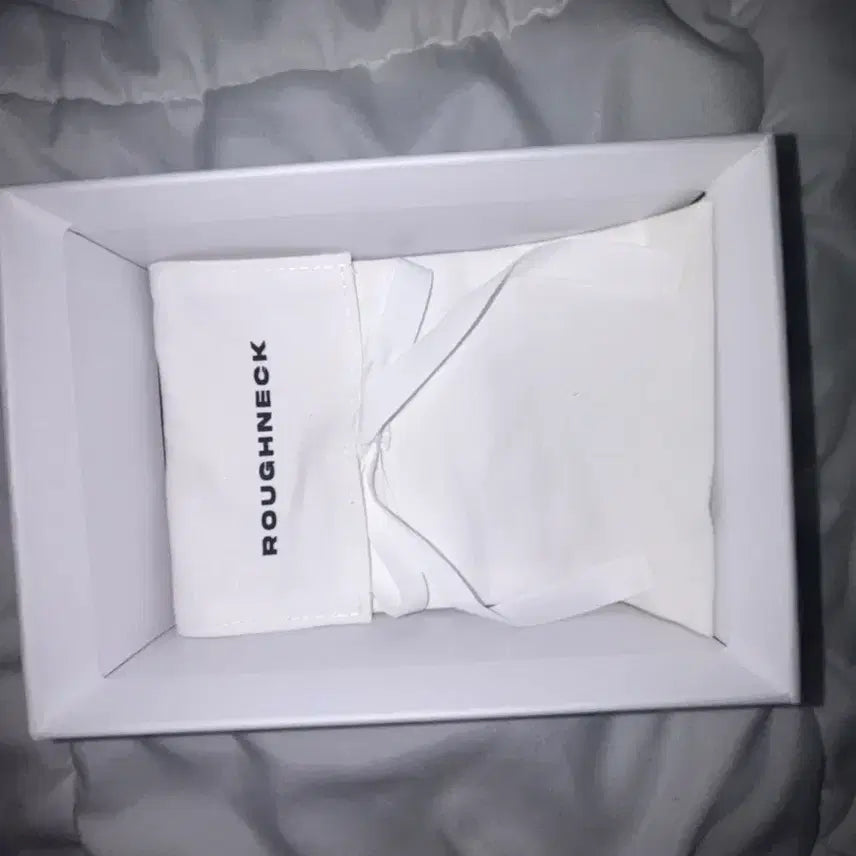 [SOLD OUT] 러프넥 키링 지갑