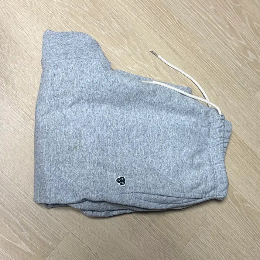[BUNJANG] Heritagefloss CREST 221 GYM Sweatpants M Size / 헤리티지플로스 CREST 221 GYM 스웻팬츠 M사이즈
