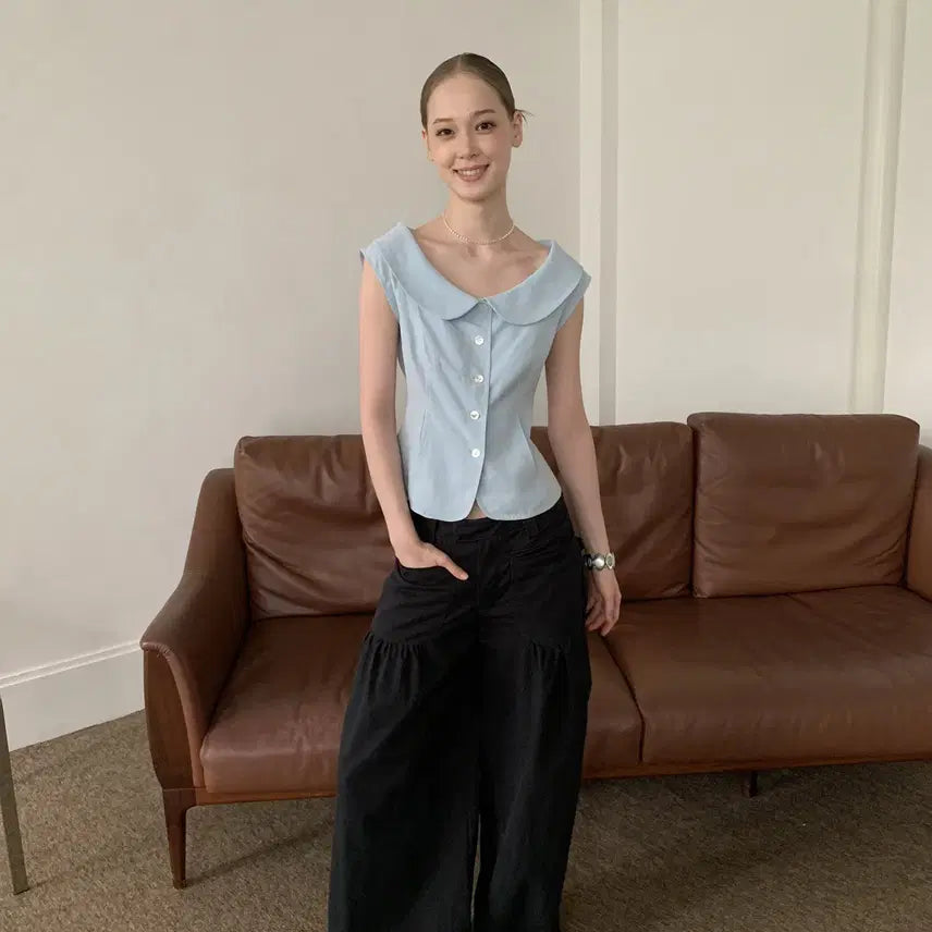 [BUNJANG] DOKNOWZERO Blue Slim Suit Blouse / DOKNOWZERO 블라우스 블루 둥근칼라 슬림 수트 반팔 셔츠
