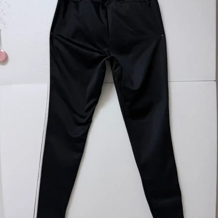 [SOLD OUT] 아디다스(adidas) 삼선 트레이닝 팬츠 블랙M
