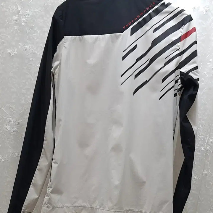[BUNJANG] Dynafit Zip-up Jacket (Size 85) / 다이나핏  집업 85