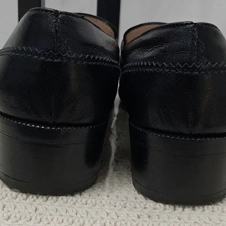 [SOLD OUT] 페라가모 정품 구두 6.5