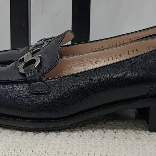 [SOLD OUT] 페라가모 정품 구두 6.5