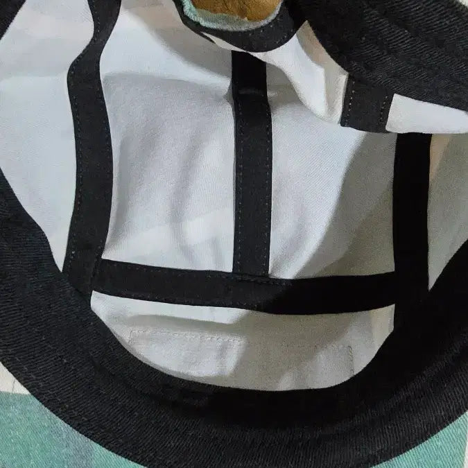 [BUNJANG] Supreme x Damien Hirst Camp Cap / [새상품]슈프림 x 데미안 허스트 캠프캡 화이트 25SS