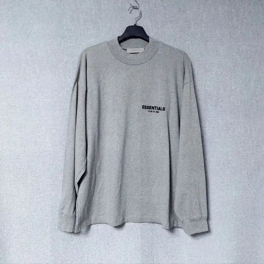 [BUNJANG] Fear of God Essentials Logo Patch T-Shirt / 피어오브갓 에센셜 로고 패치 티셔츠