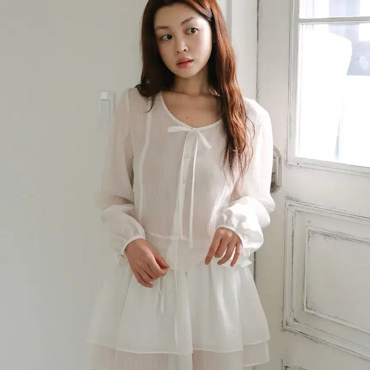 [BUNJANG] Le Bonheur Eve Frill Blouse / 르보네어 이브 프릴 블라우스