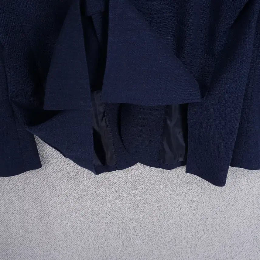 [SOLD OUT] 인터메조 남성 간절기 네이비 투버튼 정장 자켓 100size