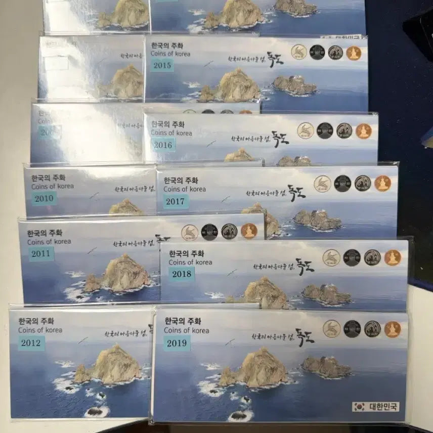[BUNJANG] Korean Dokdo Coins (2006-2019) / 한국의 주화 독도 동전 년도별 2006~2019년 (14개)