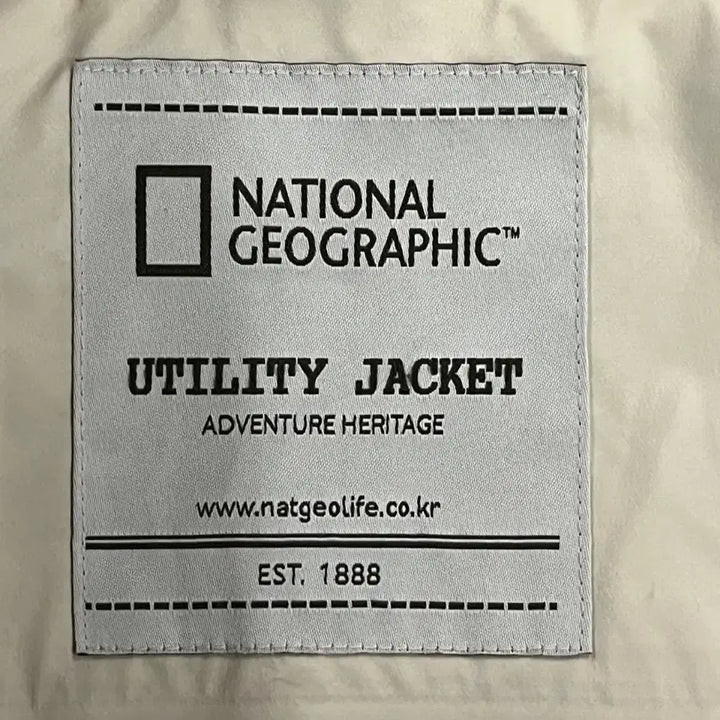 [BUNJANG] National Geographic Beige Windbreaker Jacket / [정품/S] 내셔널지오그래픽 베이지색 바람막이 점퍼