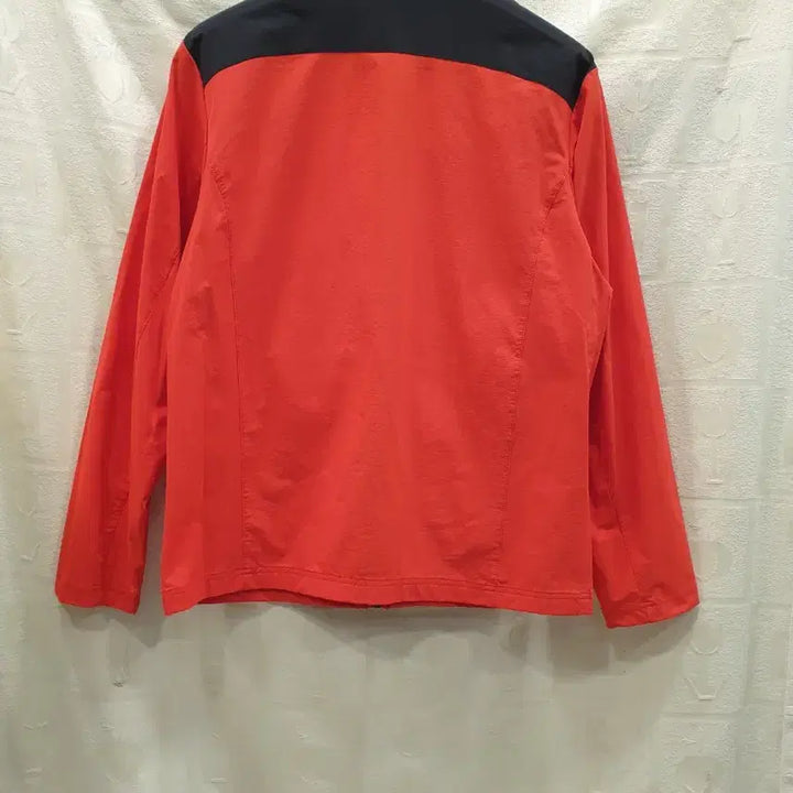 [BUNJANG] Millet Windbreaker Jacket (Red) / 밀레 바람막이 자켓 100 레드