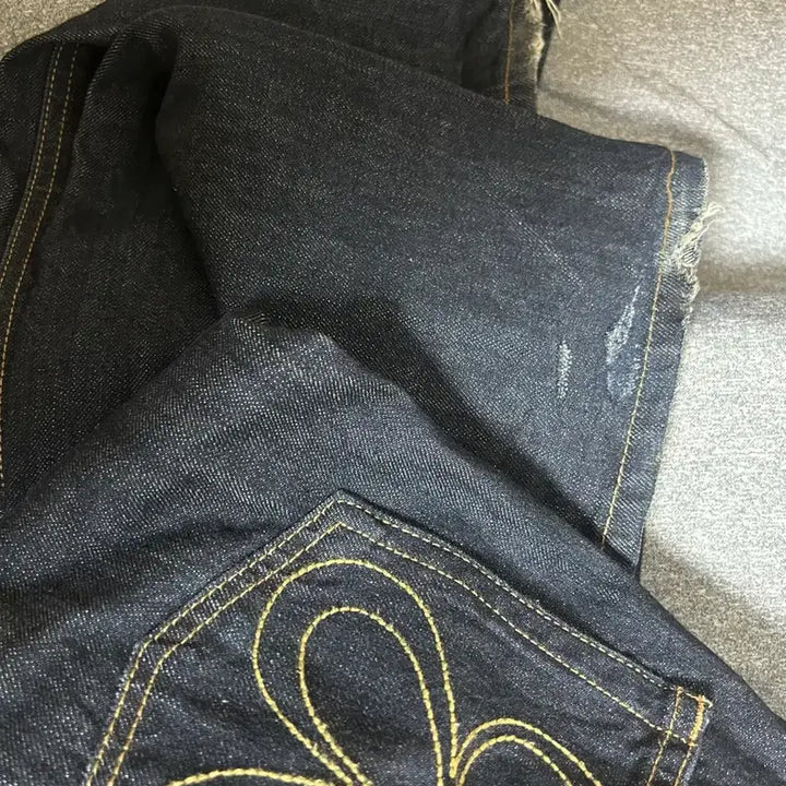 [SOLD OUT] 글로니 로데오 진 데님팬츠 s 딥블루