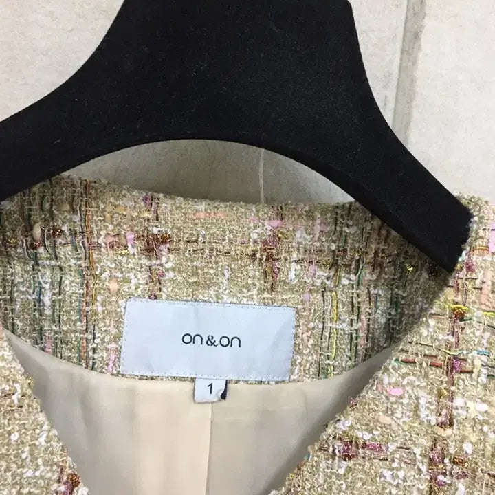 [BUNJANG] On&amp;On Tweed Jacket / 온앤온 고급진  트위드 자켓