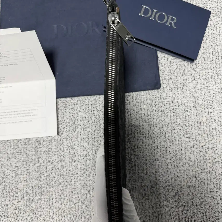 [BUNJANG] Dior Oblique A5 Clutch (Black) / 디올 클러치 A5(블랙)