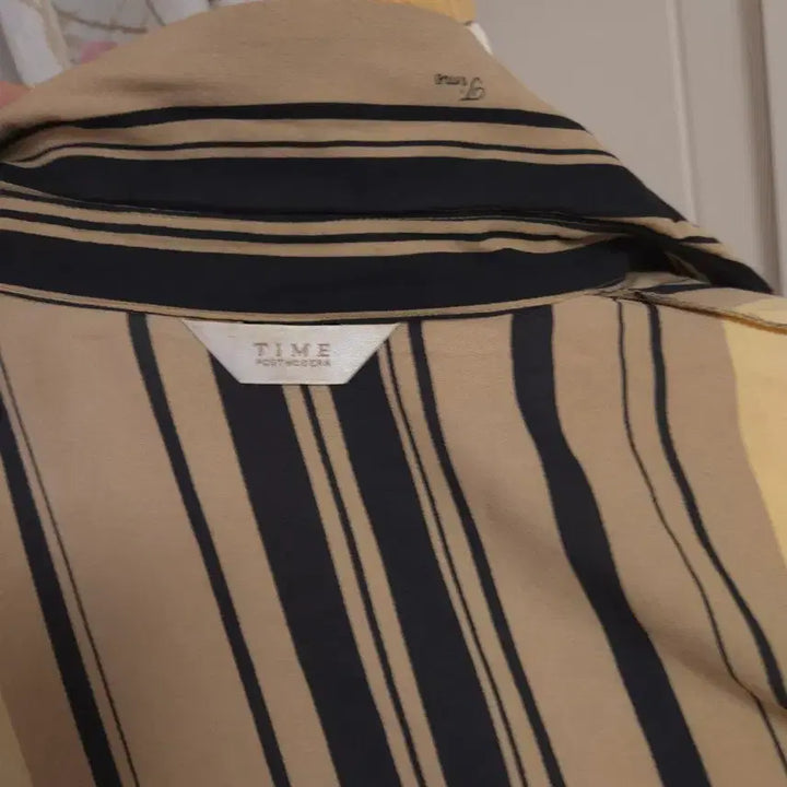 [BUNJANG] TIME Silk Blouse / TIME 블라우스 견 소재 100프로- S추천