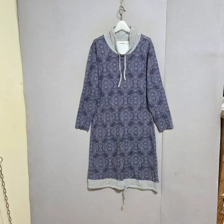 [BUNJANG] Oilily Stretchy Dress L / 오일릴리 신축성좋은 원피스 L  n4719