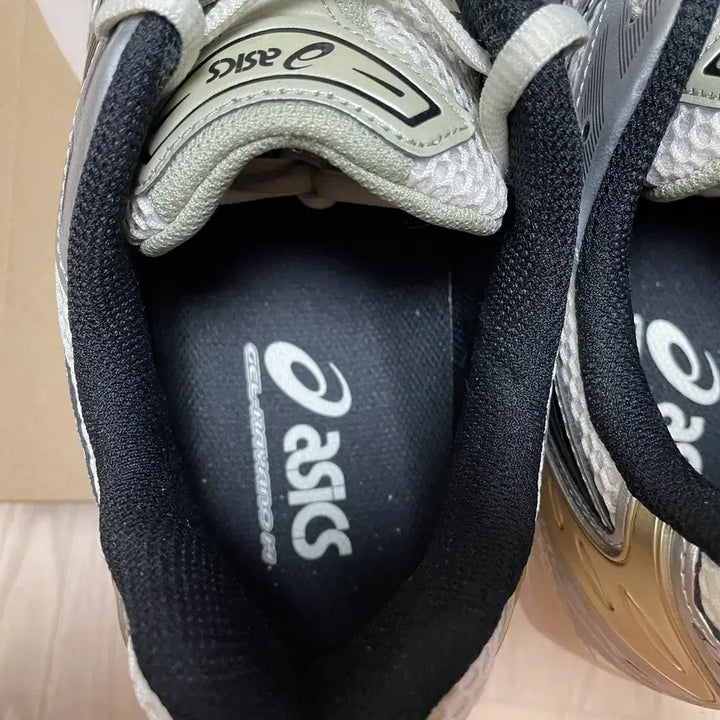 [SOLD OUT] 아식스 젤카야노14 버치퓨어실버 290