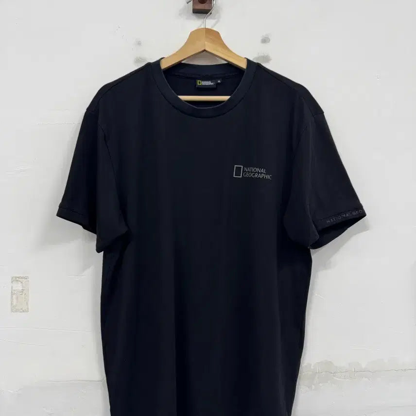 [SOLD OUT] (105)내셔널지오그래픽 불꽃 반팔티셔츠