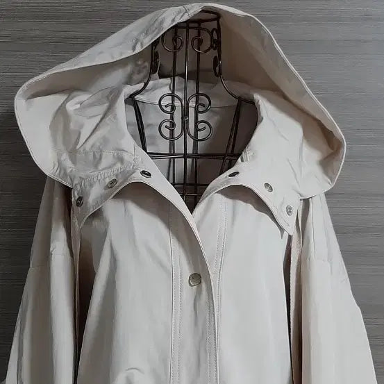 [SOLD OUT] 더엣지 봄후드 점퍼