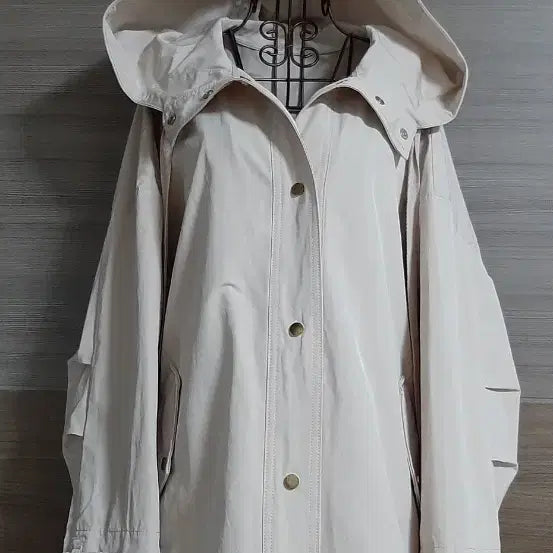 [SOLD OUT] 더엣지 봄후드 점퍼