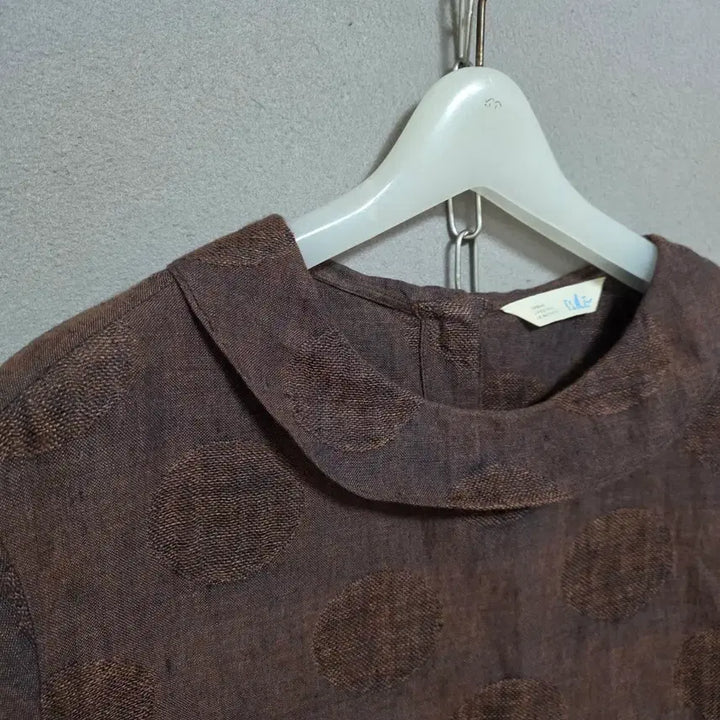 [BUNJANG] Lee Sae Round Collar Linen Blouse / 이새 둥근카라 린넨 블라우스 06  n4722