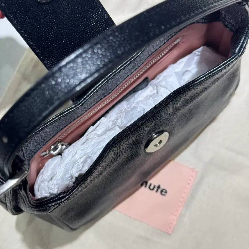 [SOLD OUT] 미닛뮤트 바톤 마이크로 블랙