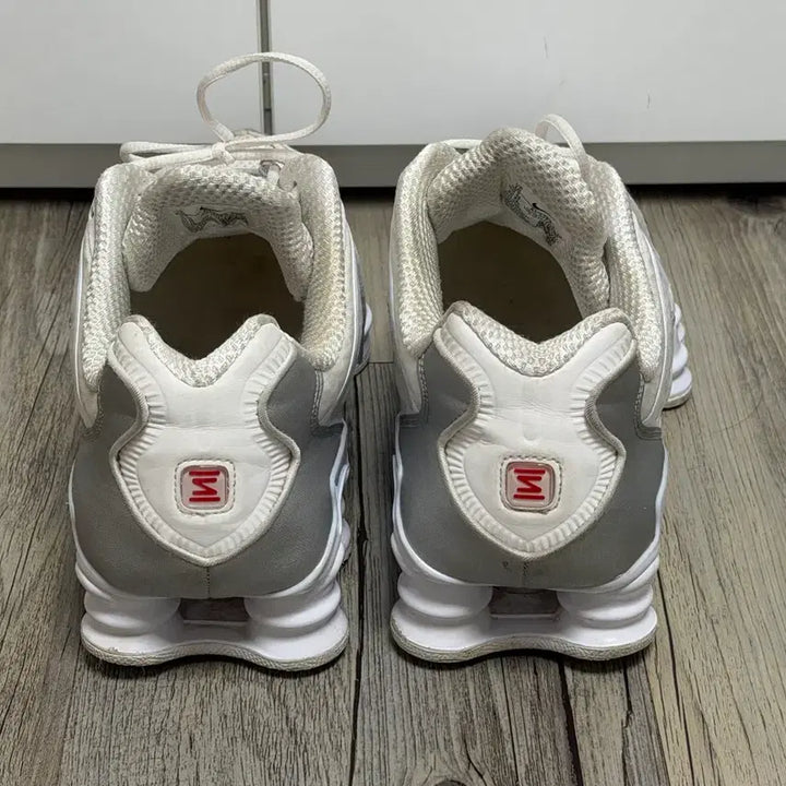 [SOLD OUT] 나이키 샥스 TL 메탈릭실버 280