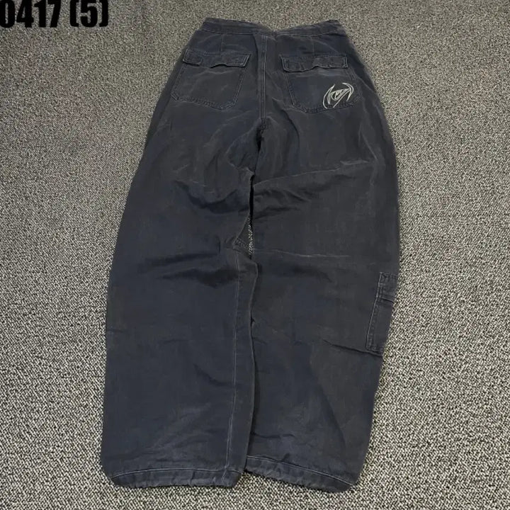 [SOLD OUT] 퀵실버 네이비 카고 조거 팬츠