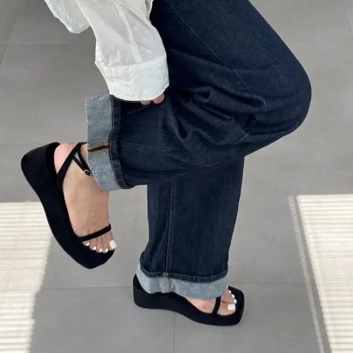 [BUNJANG] Suede Platform Strap Sandals / 스웨이드통굽스트랩샌들
