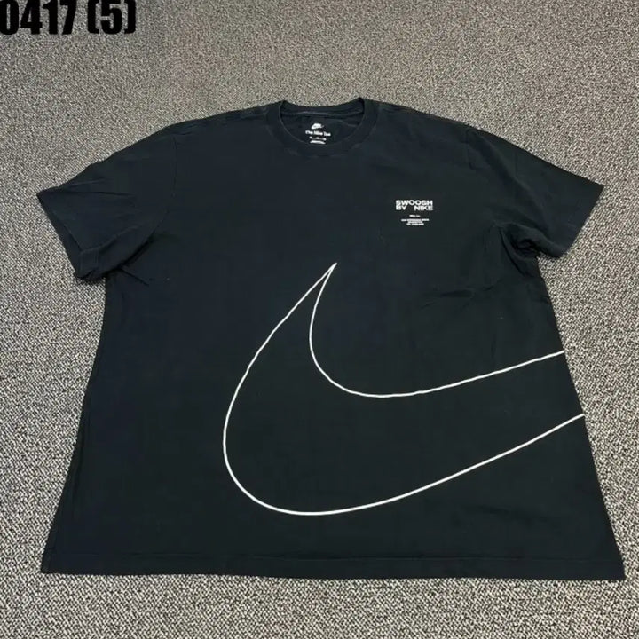 [BUNJANG] Nike Swoosh Black T-Shirt / 나이키 스우시 반팔 티셔츠 블랙
