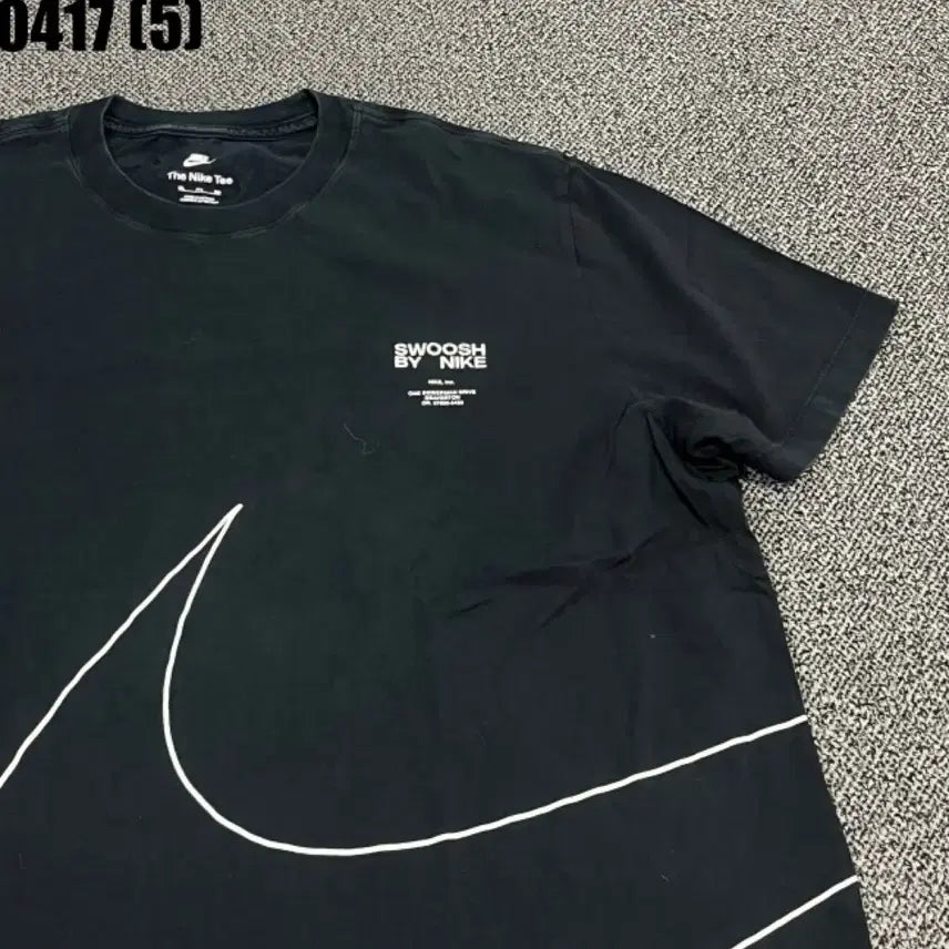 [BUNJANG] Nike Swoosh Black T-Shirt / 나이키 스우시 반팔 티셔츠 블랙