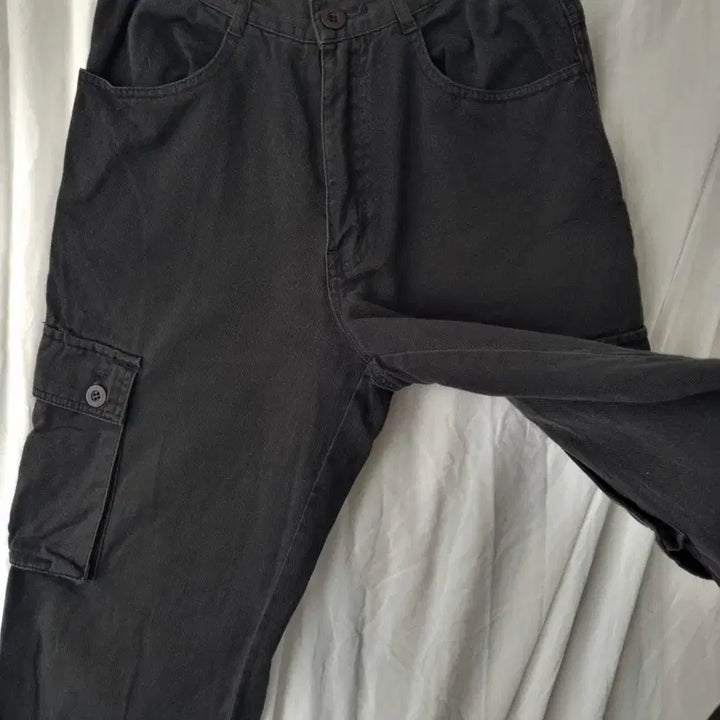 [BUNJANG] Tezroc Black Denim Cargo Pants / Tezroc 블랙 데님 카고 바지