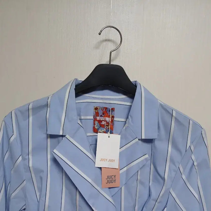 [BUNJANG] Juicy Judy Striped Wrap Dress / 쥬시쥬디 스트라이프 랩 원피스 85