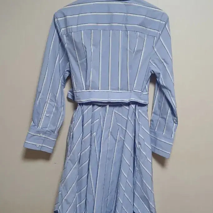 [BUNJANG] Juicy Judy Striped Wrap Dress / 쥬시쥬디 스트라이프 랩 원피스 85