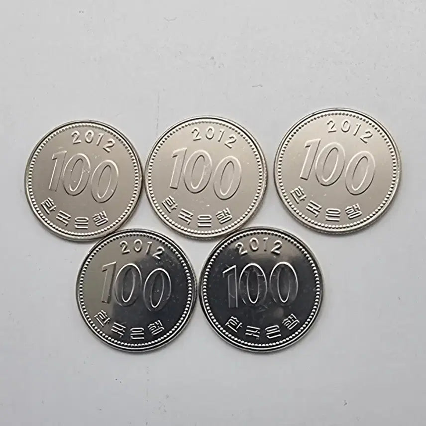[BUNJANG] 2012 Uncirculated 100 Won Coins (Set of 5) / 2012년 미사용 100주화 5개