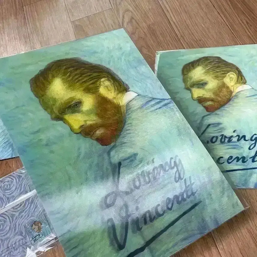[BUNJANG] Loving Vincent Package Set / 러빙빈센트 뱃지 패키지 오리지널티켓 오티 홀로그램 포스터 리미티드티켓